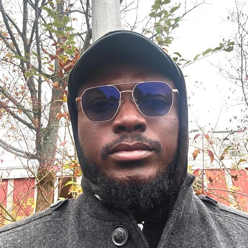 Bright Gyekye Head of Cleaning Department Zielon Physiotherapie